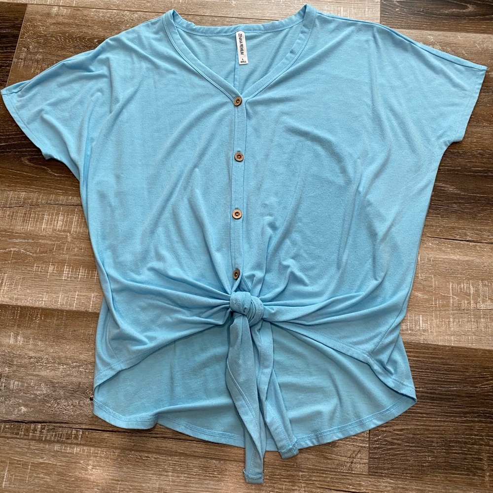 Sky blue ladies button down/tie shirt